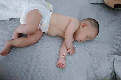 广州包生男孩的试管医院73码适合多大宝宝穿 广州包生男孩的试管医院73码适合多大宝宝穿